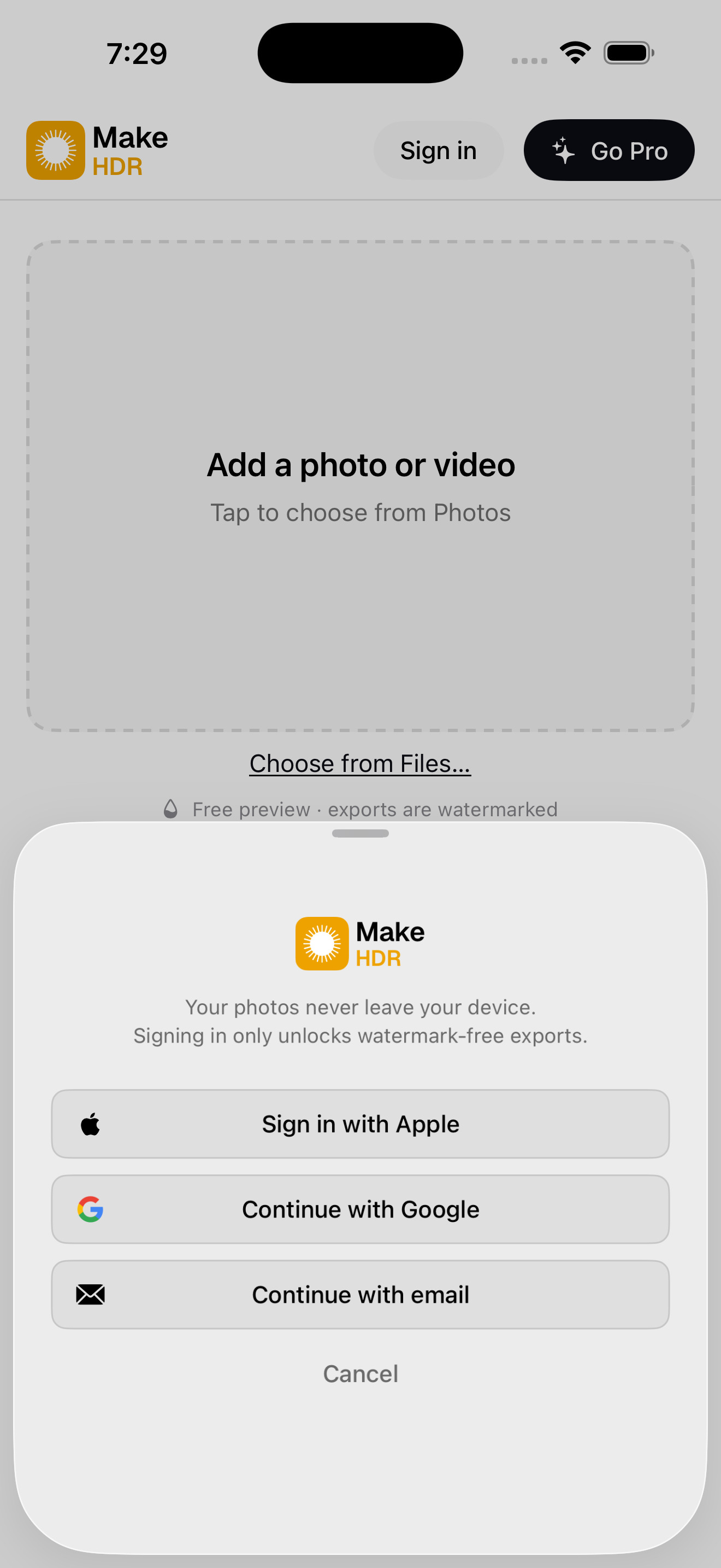 MakeHDR on iPhone — Sign in view
